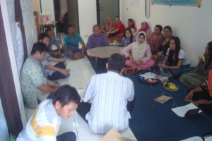 Suasana kegiatan pendidikan pengorganisasian di negara penempatan Malaysia