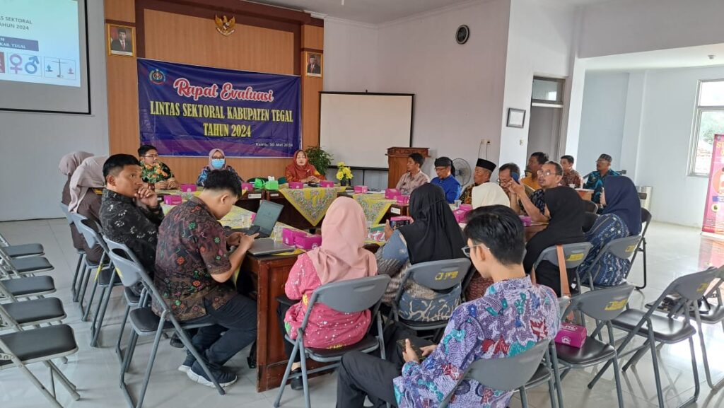 dpc sbmi tegal hadiri acara sosialisasi dinas p3ap2kb jawa tengah tentang kekerasan seksual 08/09/2024