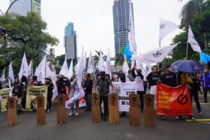 Jejak Kerja Paksa Awak Kapal Indonesia di Kapal Taiwan dalam Produk Tuna Kalengan: Laporan Investigasi Greenpeace dan SBMI