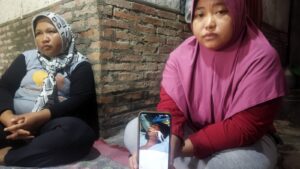 Endro Sulistiyono (37), seorang Pekerja Migran Indonesia (PMI) asal Desa Bulurejo, Kecamatan Purwoharjo, Kabupaten Banyuwangi, meninggal dunia di Rumah Sakit Sibu, Sarawak, Malaysia.