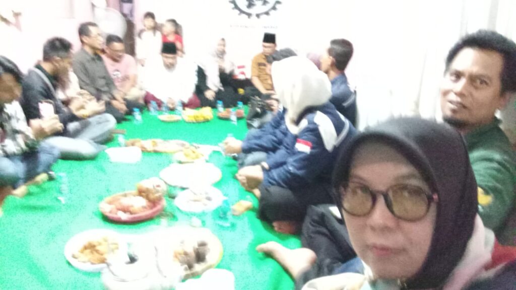 DPC SBMI JEMBER DAMPINGI PEKERJA MIGRAN NON PROSEDURAL TERKAIT PEMULANGAN SETELAH TERJEBAK DI ARAB SAUDI 1 DPC SBMI JEMBER DAMPINGI PEKERJA MIGRAN NON PROSEDURAL TERKAIT PEMULANGAN SETELAH TERJEBAK DI ARAB SAUDI 28/06/2025