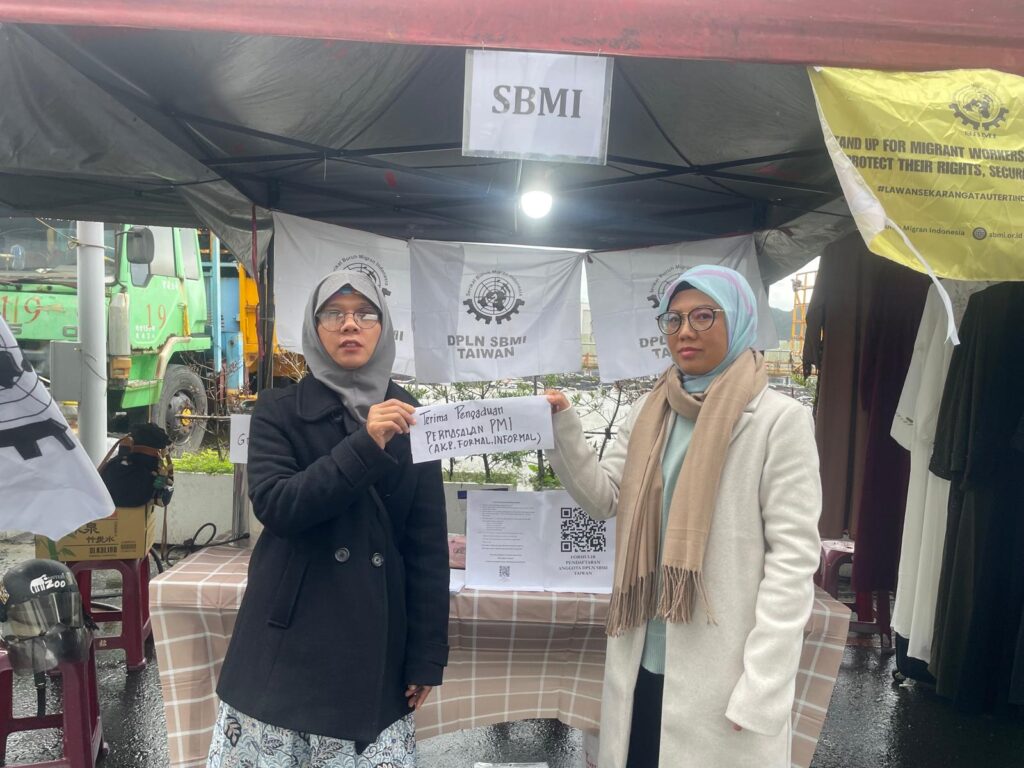DPLN SBMI Taiwan Dirikan Stand di Tabligh Akbar Pelabuhan Nangfang Ao untuk Pekerja Migran Indonesia 1 DPLN SBMI Taiwan Dirikan Stand di Tabligh Akbar Pelabuhan Nangfang Ao untuk Pekerja Migran Indonesia 28/06/2025