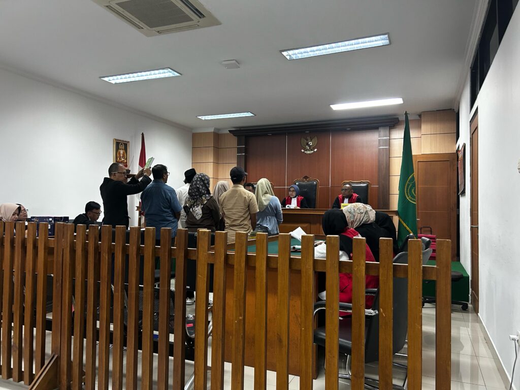 Dari Timur Tengah ke Meja Hijau: Korban TPPO Didampingi DPW SBMI Banten Ungkap Eksploitasi 1 dari timur tengah ke meja hijau: korban tppo didampingi dpw sbmi banten ungkap eksploitasi 16/07/2025