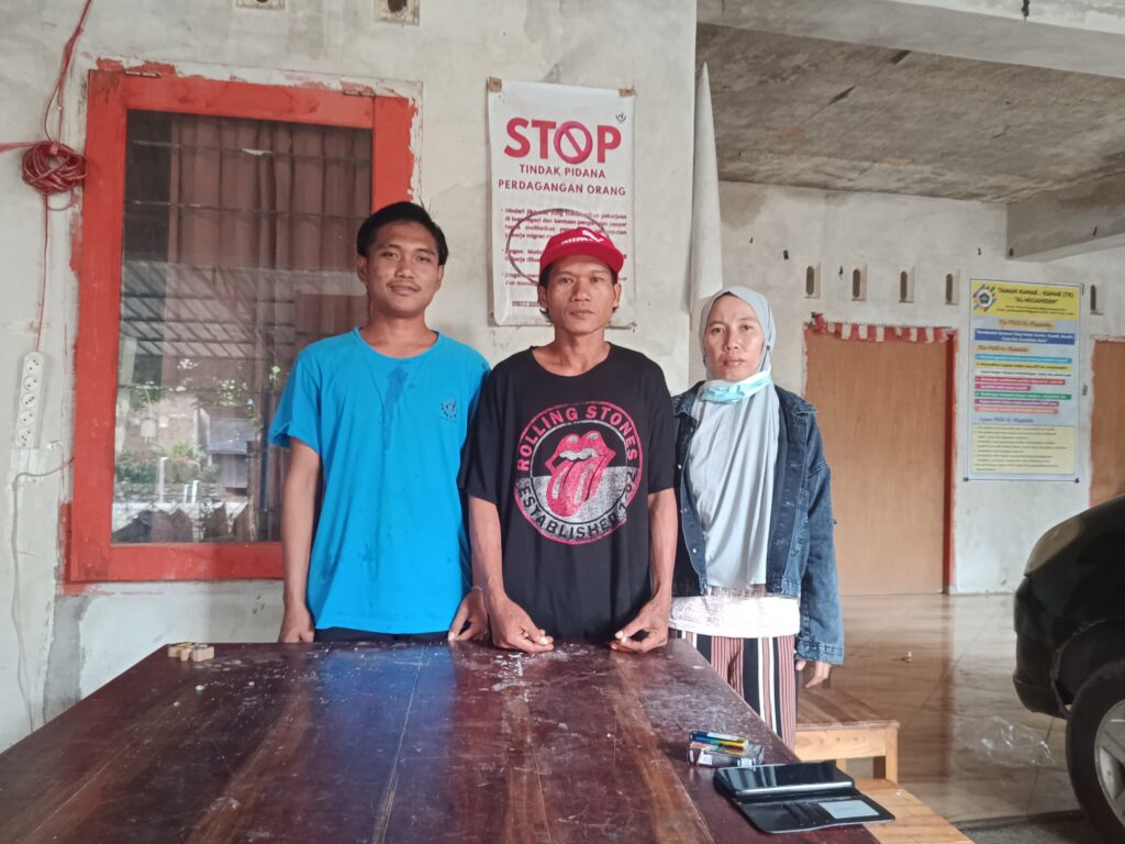 DEWAN PIMPINAN CABANG SERIKAT BURUH MIGRAN INDONESIA LOMBOK TIMUR