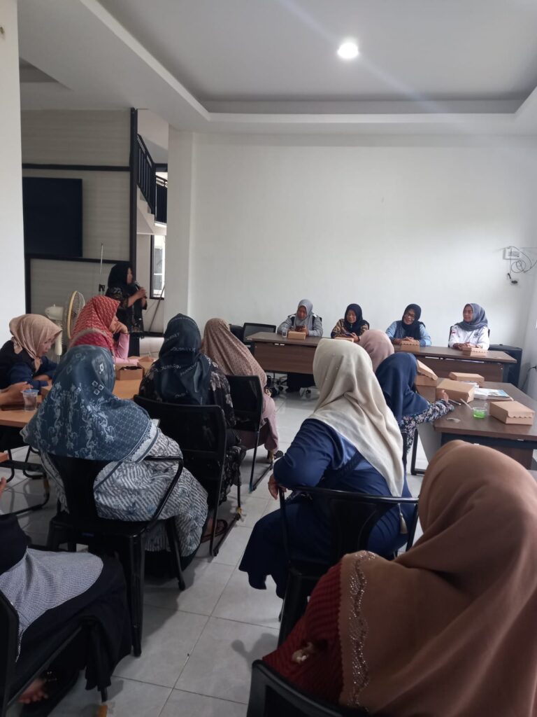 DPC SBMI Malang Gelar Pelatihan Menjahit bagi Purna Pekerja Migran Indonesia 1 DPC SBMI Malang Gelar Pelatihan Menjahit bagi Purna Pekerja Migran Indonesia 27/06/2025