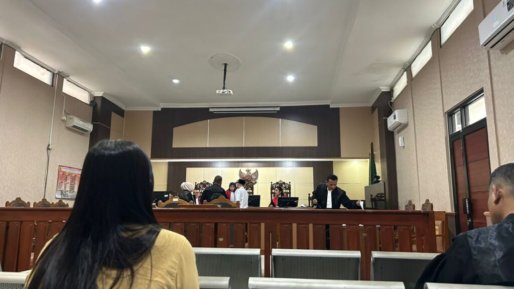 Pemeriksaan Saksi Di Sidang TPPO PT KJS, SBMI-LBH Semarang Desak BongkarJaringan Perdagangan Orang 1 Pemeriksaan Saksi Di Sidang TPPO PT KJS, SBMI-LBH Semarang Desak BongkarJaringan Perdagangan Orang 27/06/2025